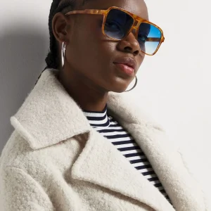 Classic Teardrop Aviator Sunglasses