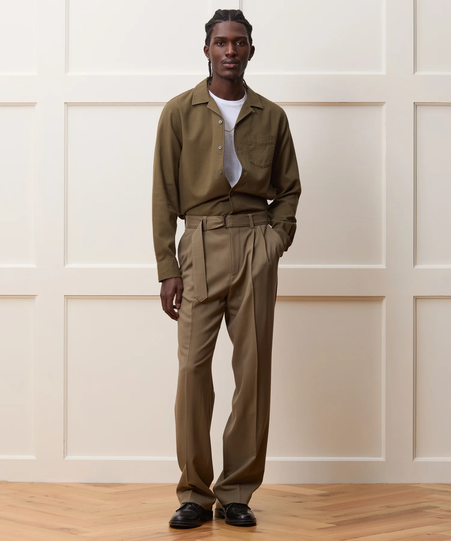 SH10410251_OLIVE_004_R_2000x