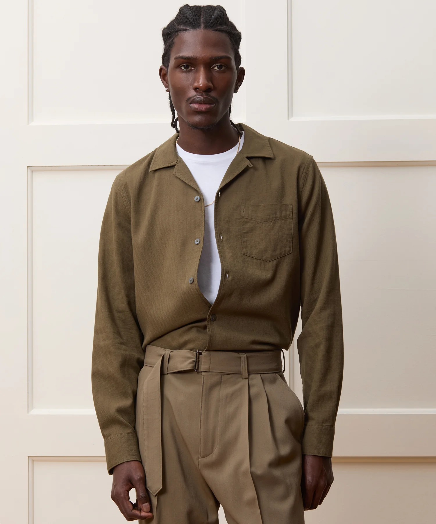 SH10410251_OLIVE_018_R_2000x
